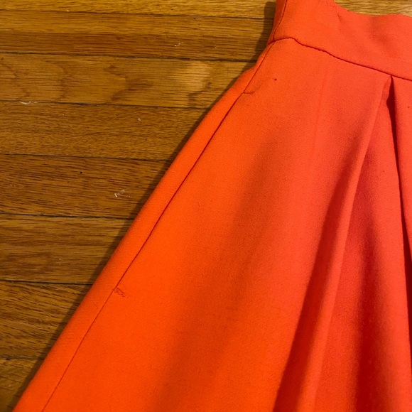 Must Have Orange Wool Pleated Midi Skirt with Pockets Size 34 or S - Picture 3 of 10